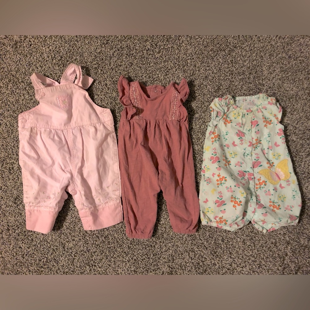 3 one piece sets carters
